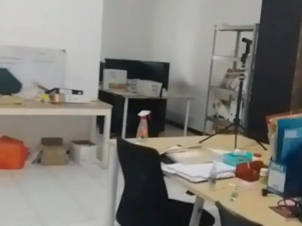 Sewakan gudang/ruko  Ciracas