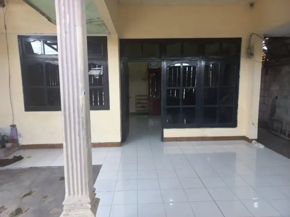 Dikontrakkan rumah siap huni minimal 2 THN