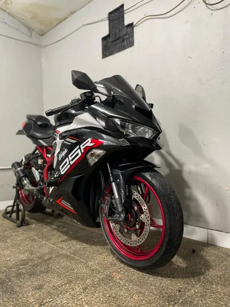 KAWASAKI ZX25R ABS THN 2020