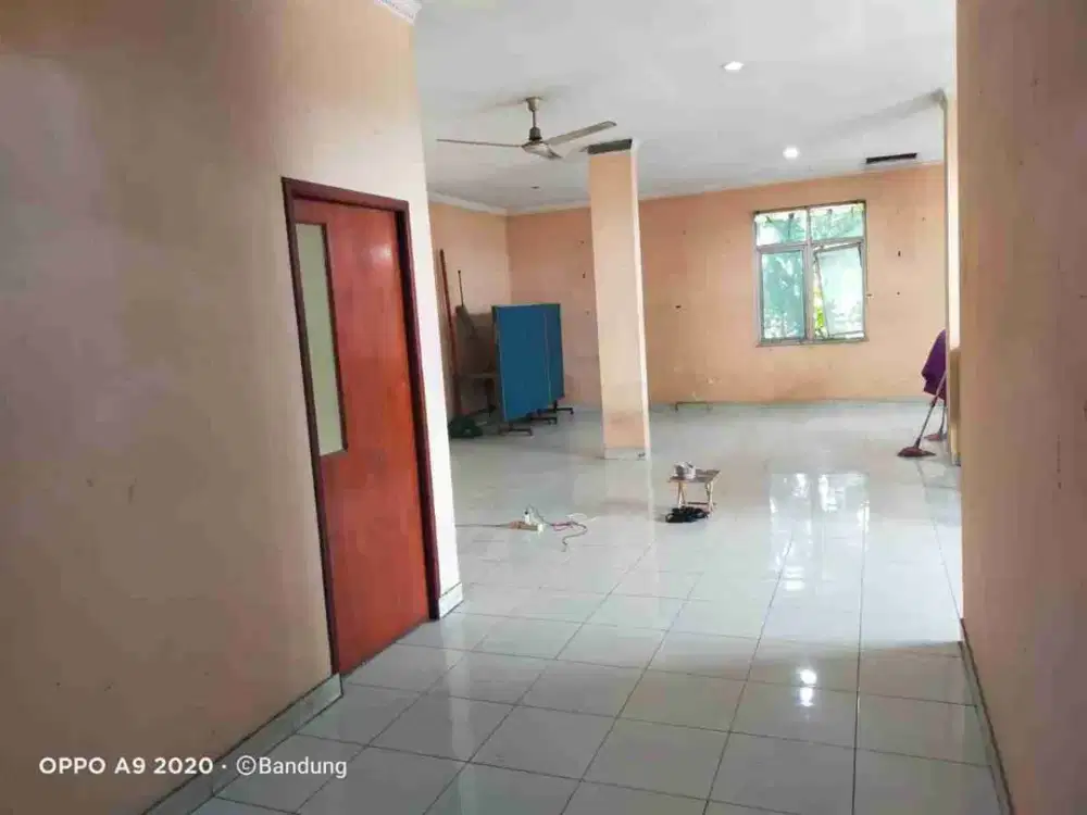 Rumah Kantor Mainroad Cimareme Raya 2 lantai Jual Cepat