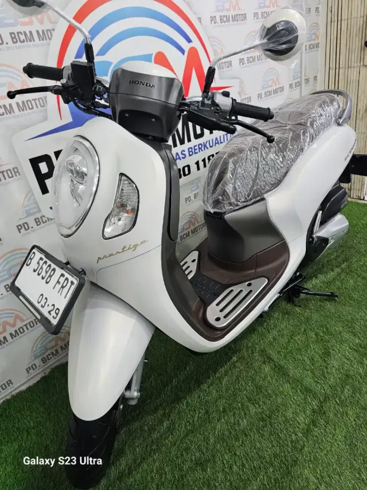 Honda Scoopy Prestige 2024