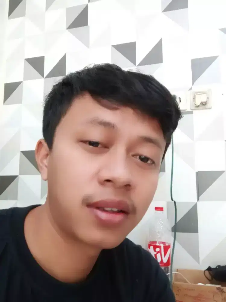 Cari pekerjaan kali aja ada yg minat jasa saya