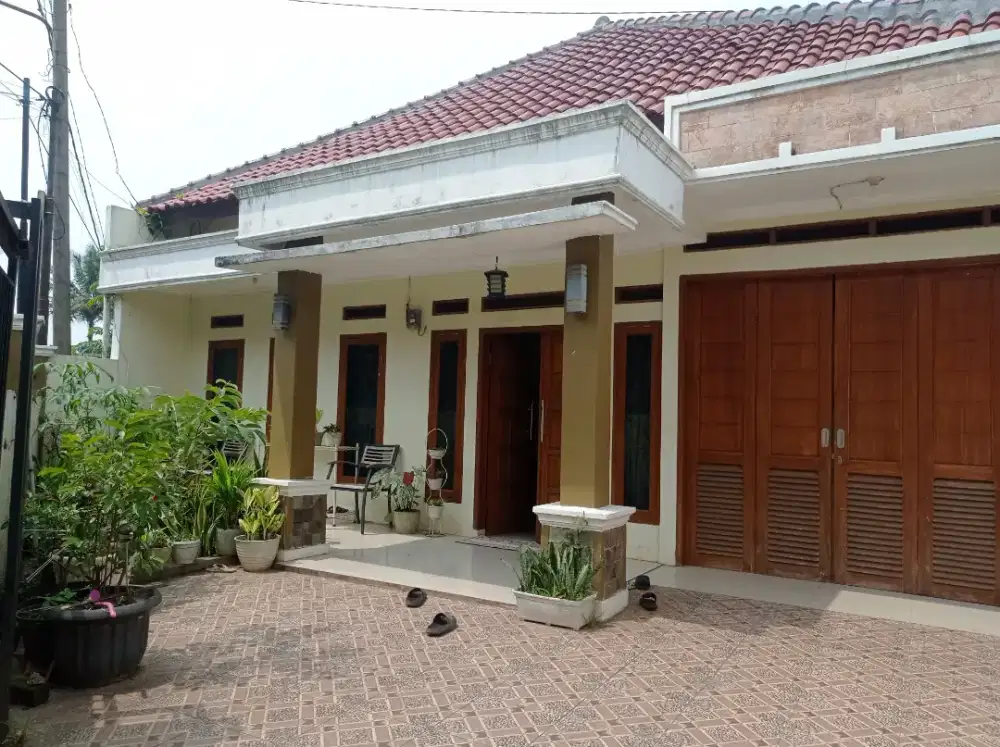 Rumah Asri dengan suasana yg sejuk pedesaan