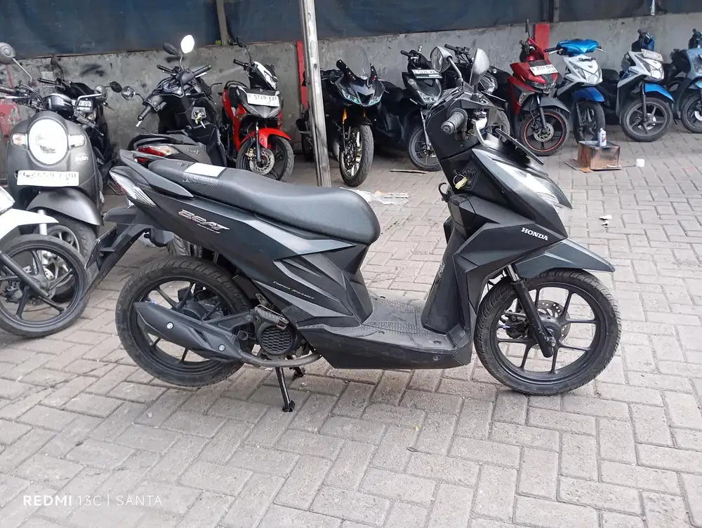 Honda beat Deluxe Tahun 2022 surat komplit