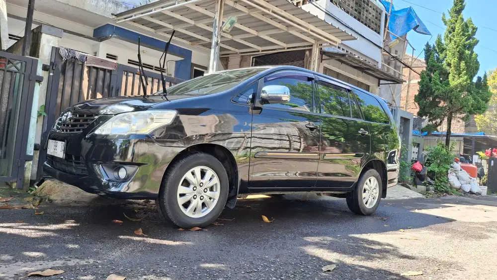 Toyota Kijang Innova 2012 Diesel