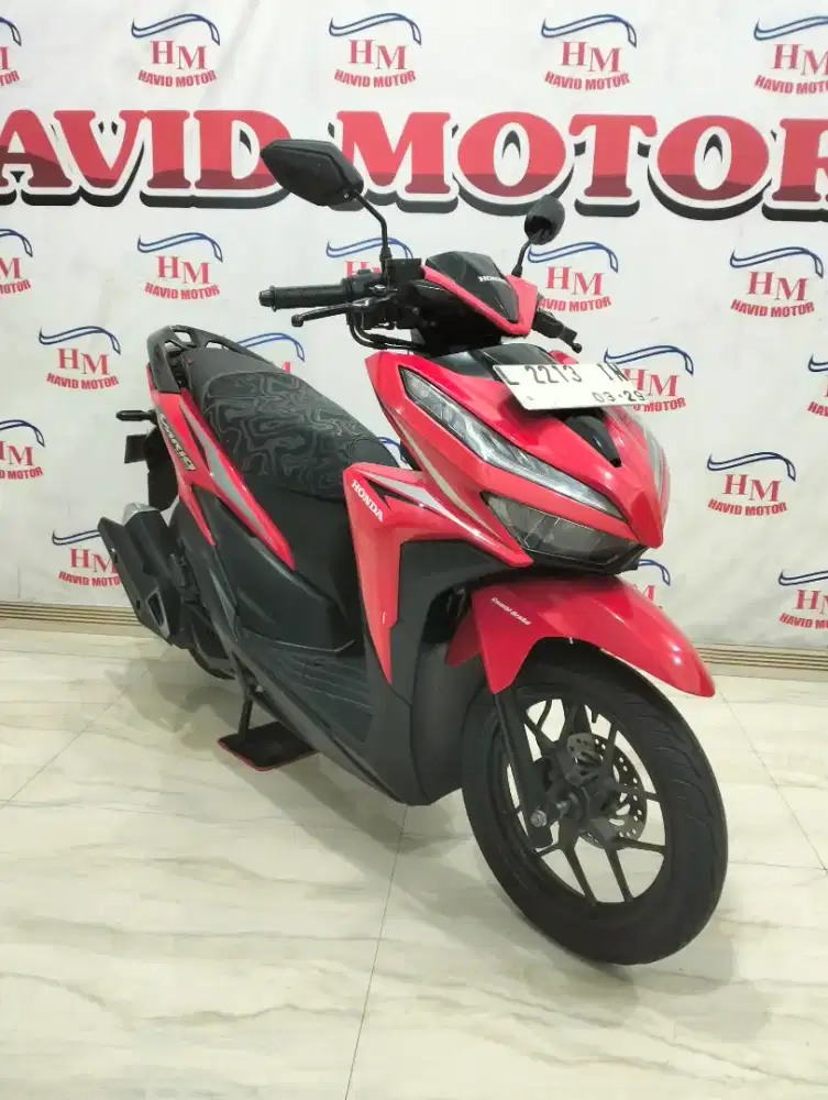 VARIO Tipe ISS, Pajak BARU, Ban Tebal, Super ISTIMEWA