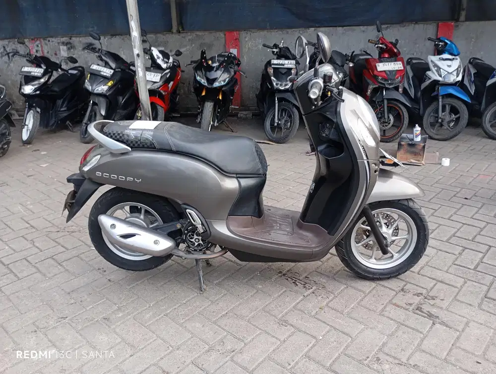Honda Scoopy Tahun 2022 Surat Komplit