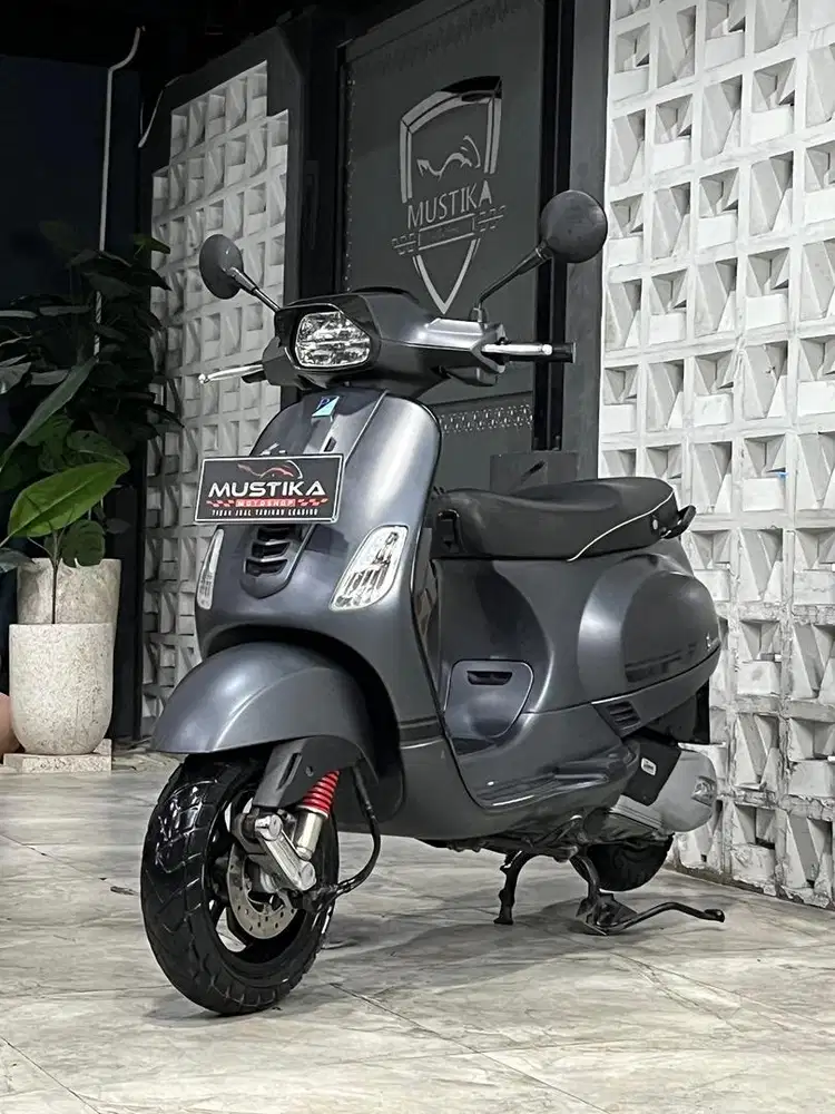 Banting harga!!Vespa S125 iget th 2021 - Ayu Mustika