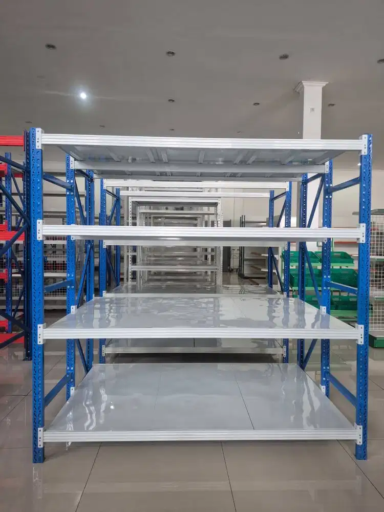 Rak Gudang Besi Lebar 120cm Kapasitas 500Kg Perlevel