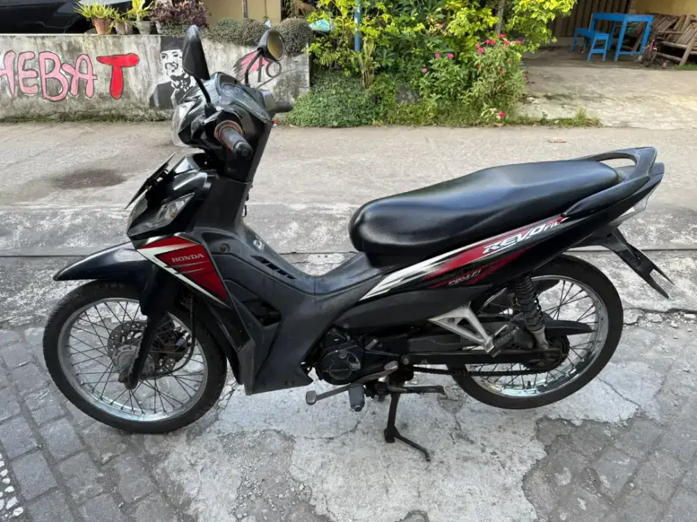 Revo THN 2014 plat AB Bantul