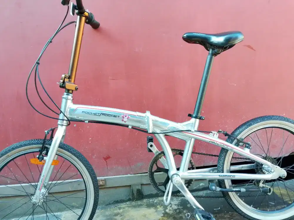 Sepeda lipat pocket rocket