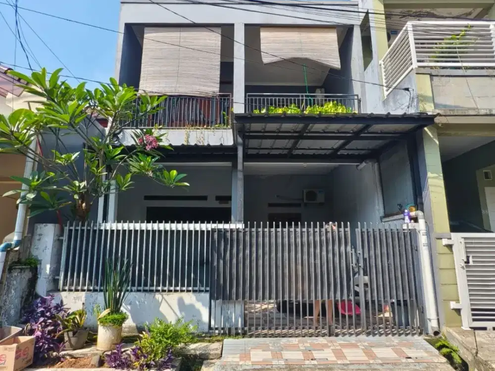 Dijual Rumah 2 Lantai di Jaka Sampurna Bekasi