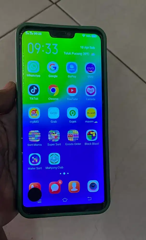 VIVO V9 4/64GB BAGUS & NORMAL WISMA ASRI BEKUT