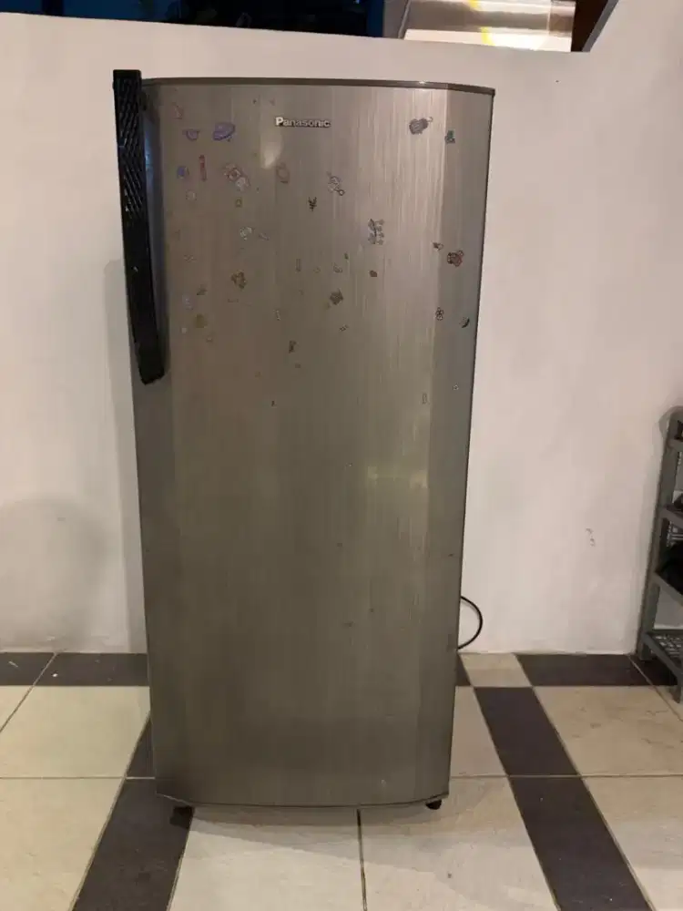 Kulkas 1 Pintu Panasonic Murah 500rb – Dingin Normal