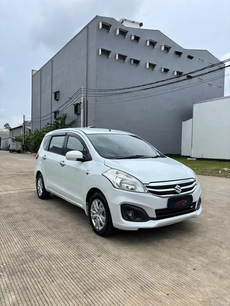 Suzuki Ertiga 1.4 GL 2016 Manual ( Putih Metalik )