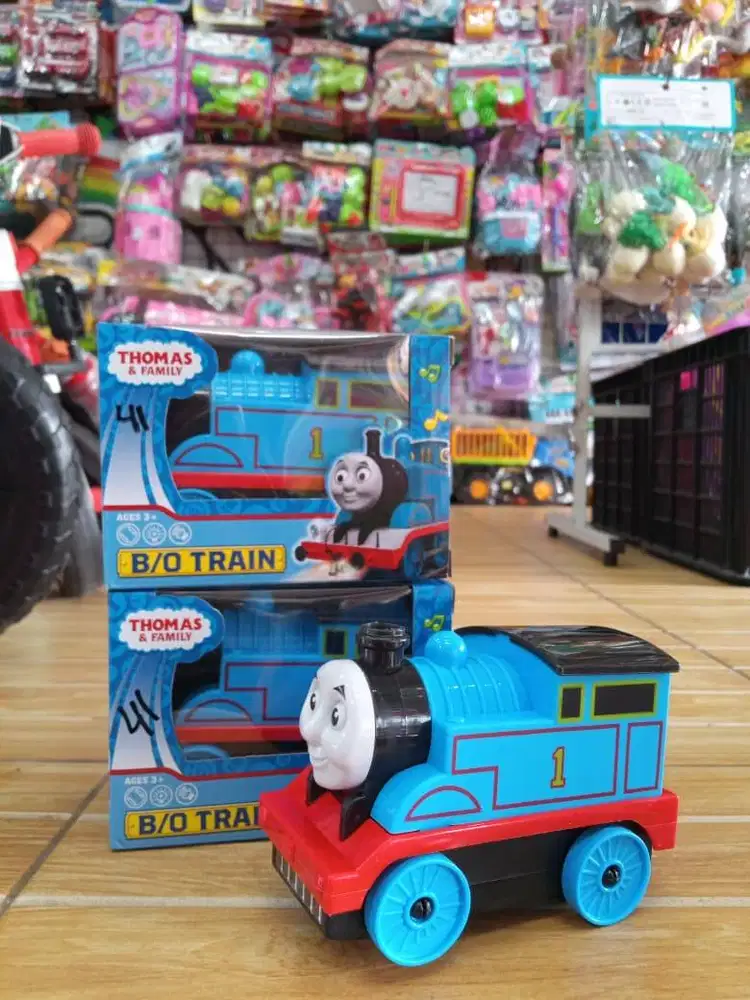 mainan anak kereta thomas baterai