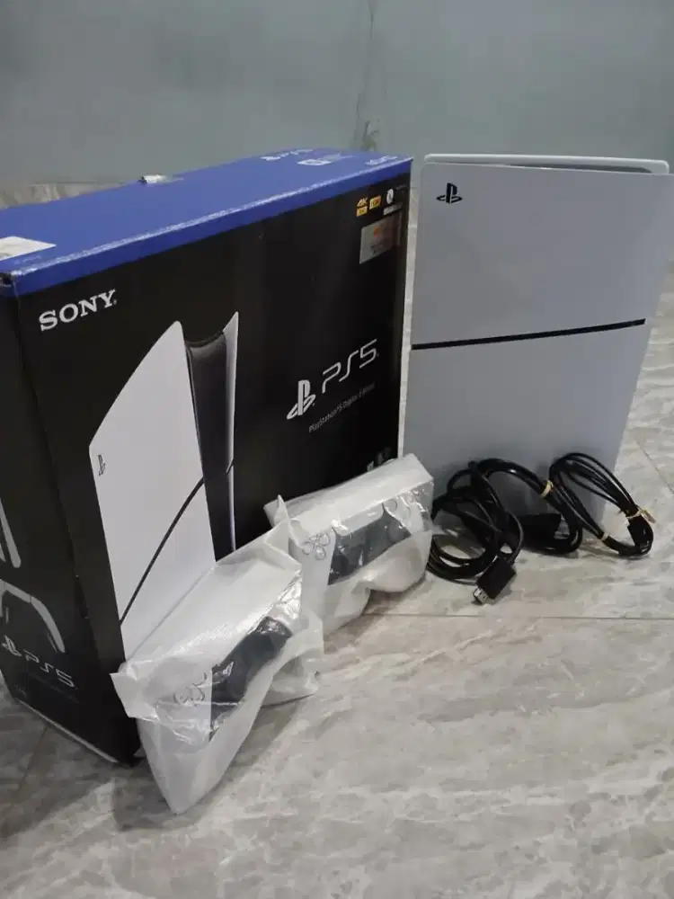 Jual PS 5 lengkap masih fresh