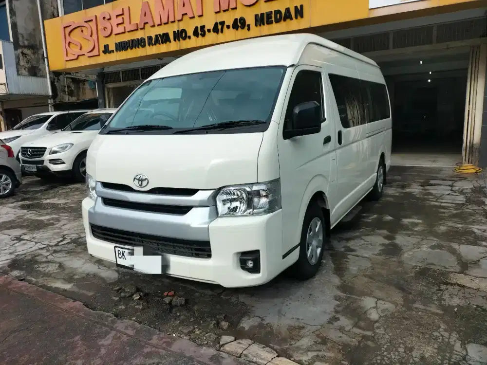 Odo 33perak‼️Toyota Hiace Commuter 2024 Putih