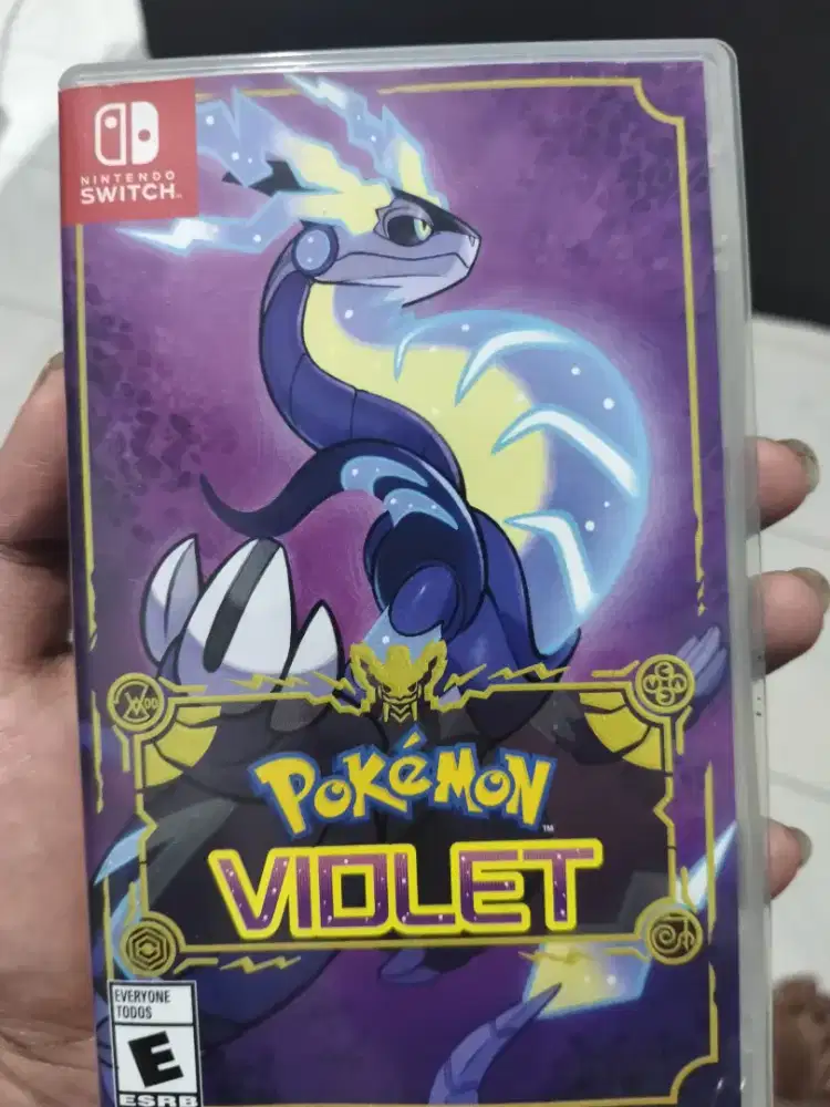 Jual game Pokémon Violet original untuk Nintendo Switch.