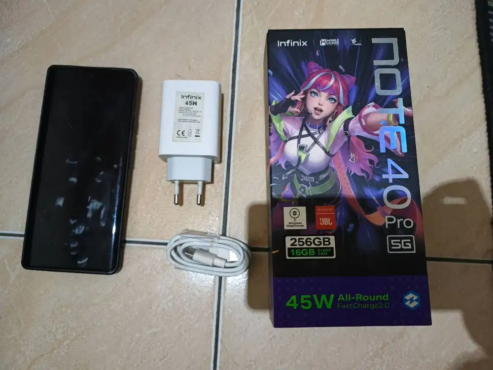 Infinix note 40 pro 5G 8+8/256