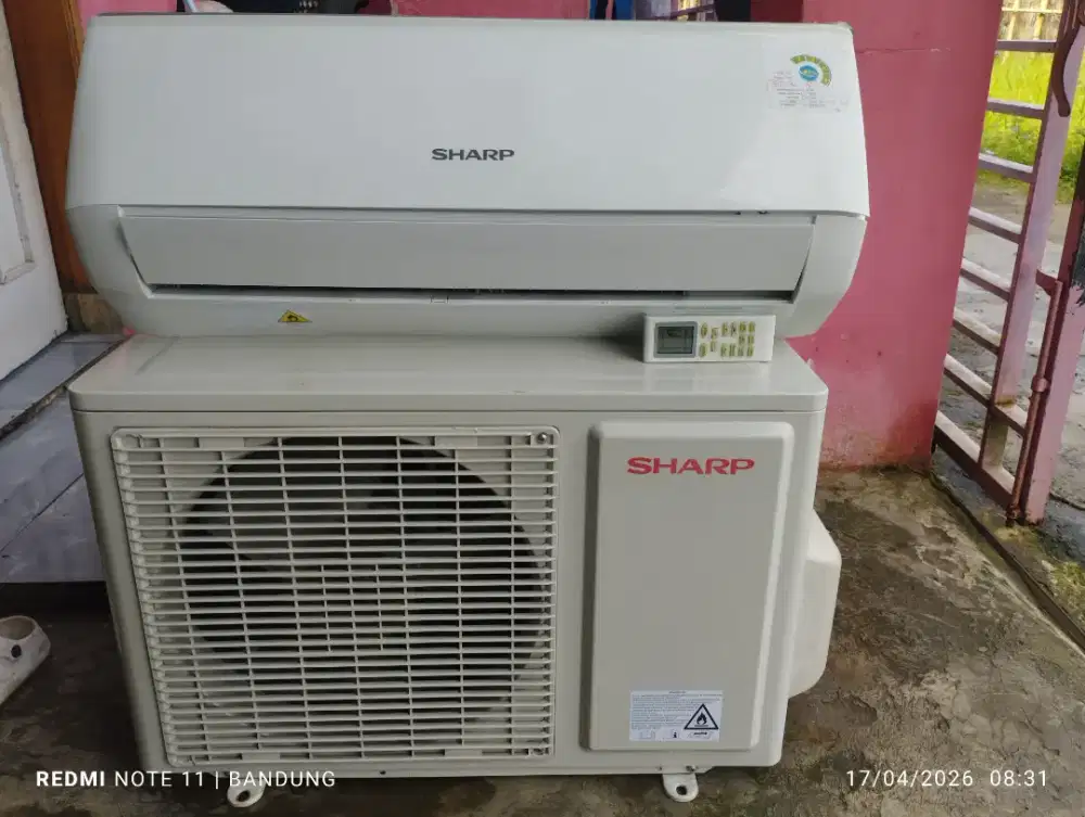 Ac Sharp lowwat  r32 1/2pk+pasang garansi