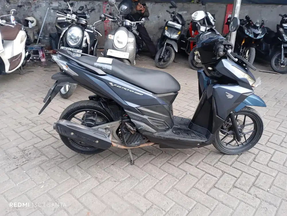 Honda Vario 150 LED old Tahun 2017 Free Balik Nama