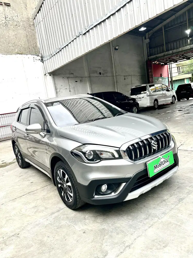 UNIT RARE, PAJAK 02-2027, SUZUKI NEW SX4 SCROSS / S-CROSS AT 2022