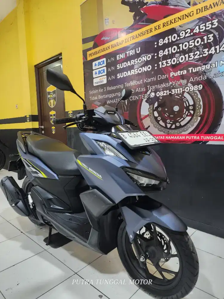 Di jual motor murah Honda Vario CBS