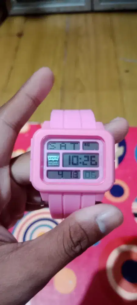 Jam levis levi's pink, no casio, no gshock