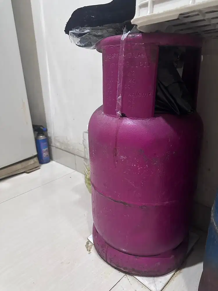 Jual 2 tabung gas 12kg