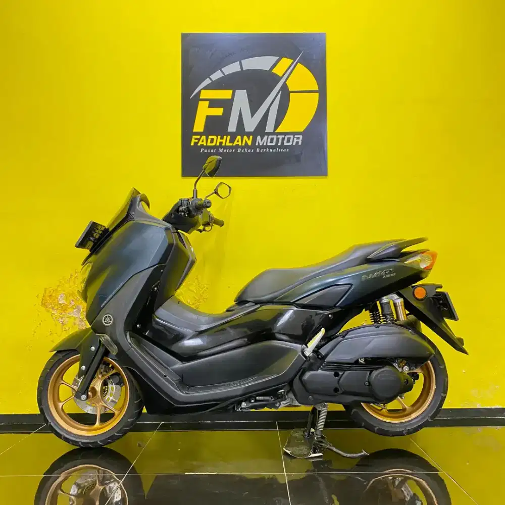 Yamaha Nmax Tahun 2022 Keyless km low plat DKI timur