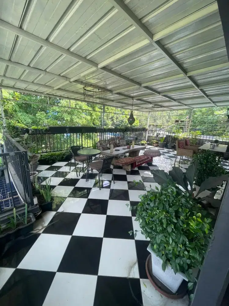 Disewakan Rooftop Garden bulanan