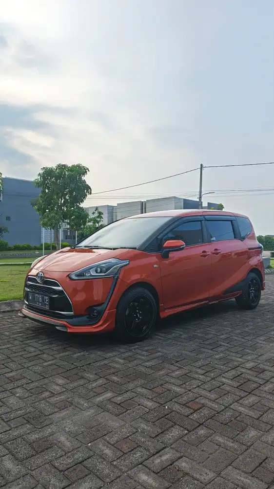 [Gress Mobil Kutisari] SIENTA 1.5Q A/T 2016 LOW KM