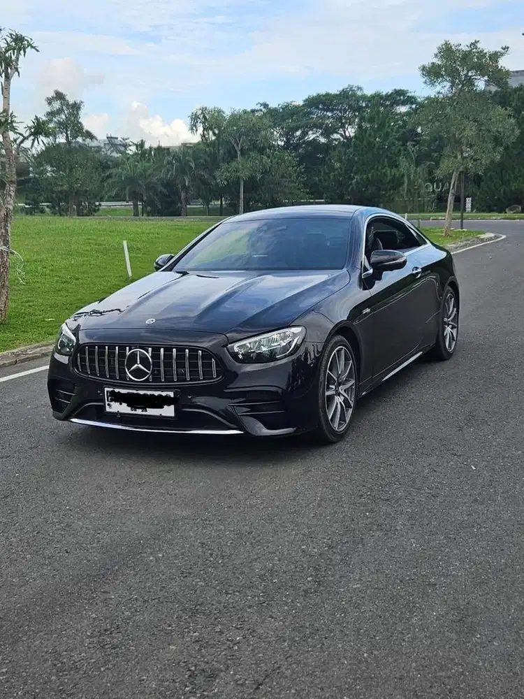 Dijual mercedes benz E200 coupe tahun 2023