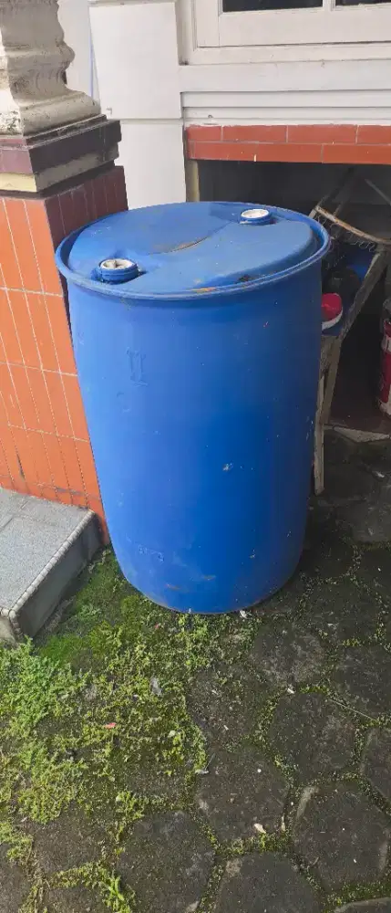 Drum plastik besar