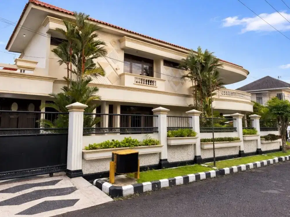 Rumah Manyar Kertoarjo Strategis • Siap Huni