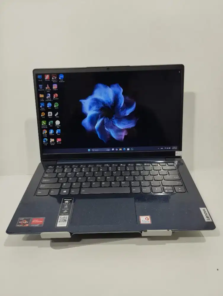 LAPTOP LENOVO IDEAPAD SLIM SLIM 3