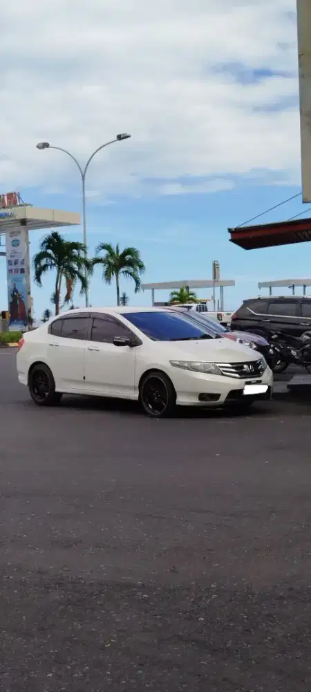 Honda City E Matic thn 2012 Putih