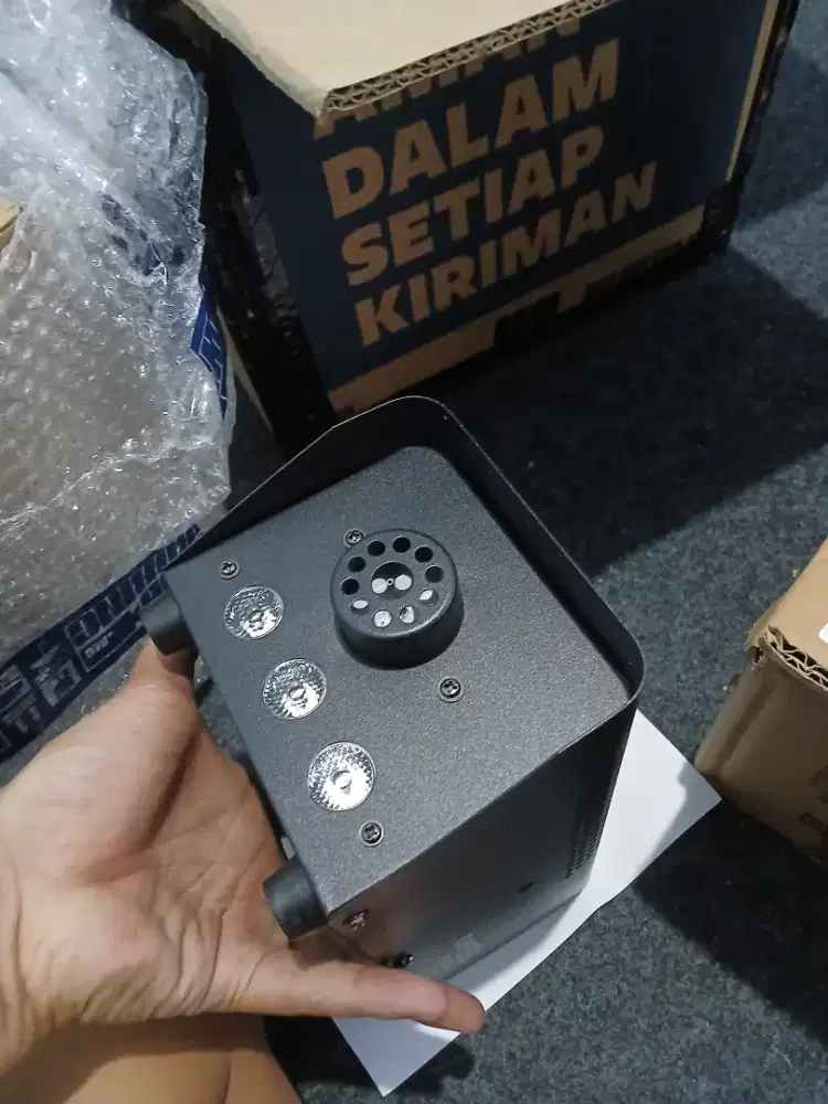 TaffLED Fog Machine LED-500 – Mesin Asap Panggung + LED RGB