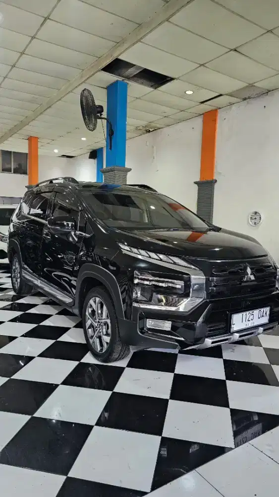 XPANDER CROSS PREMIUM PACKAGE 2022 KM 40RB !!