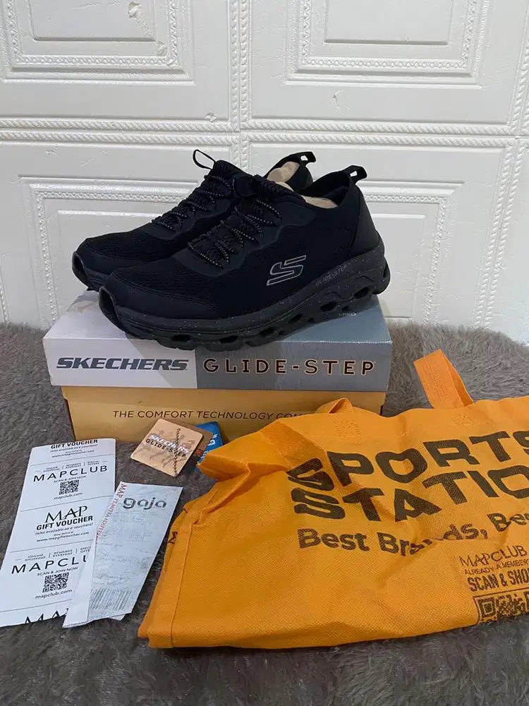 Skechers Glide Step size 42