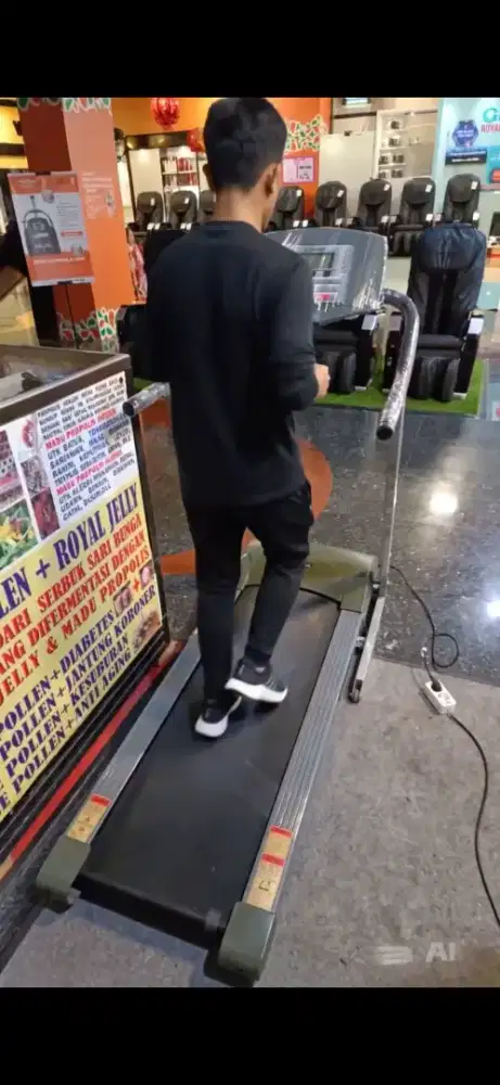Treadmill elektrik jumbo kuat bb 150kg USA