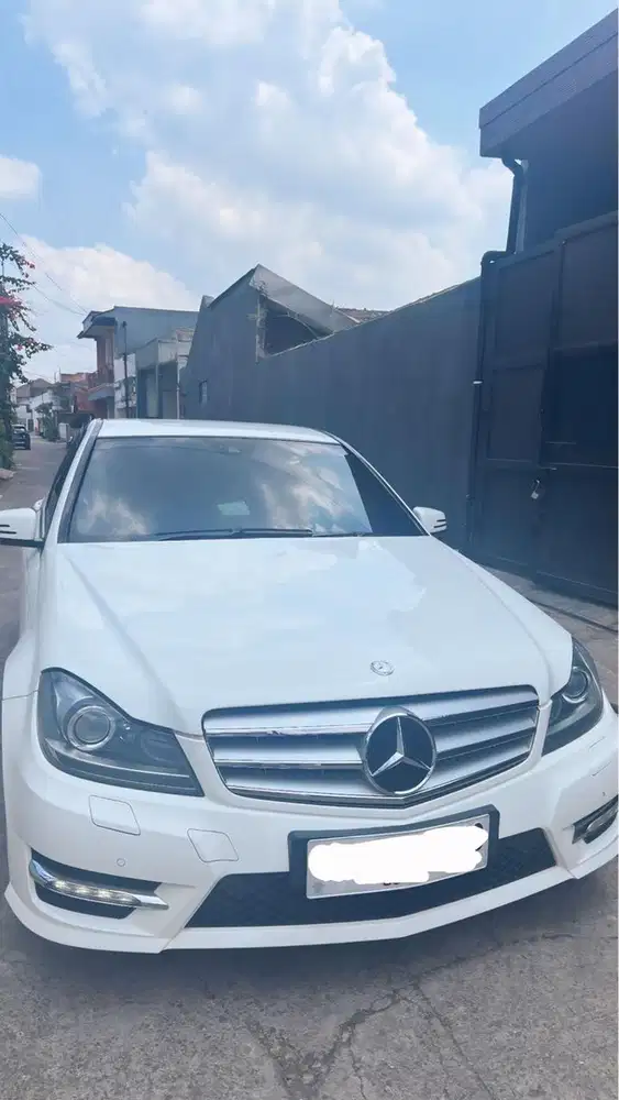 Mercedes-Benz C250 2013 Bensin