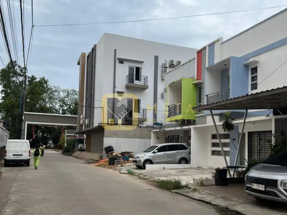 DIJUAL RUMAH 2.5 LANTAI PULO MAS - BATAM CENTRE