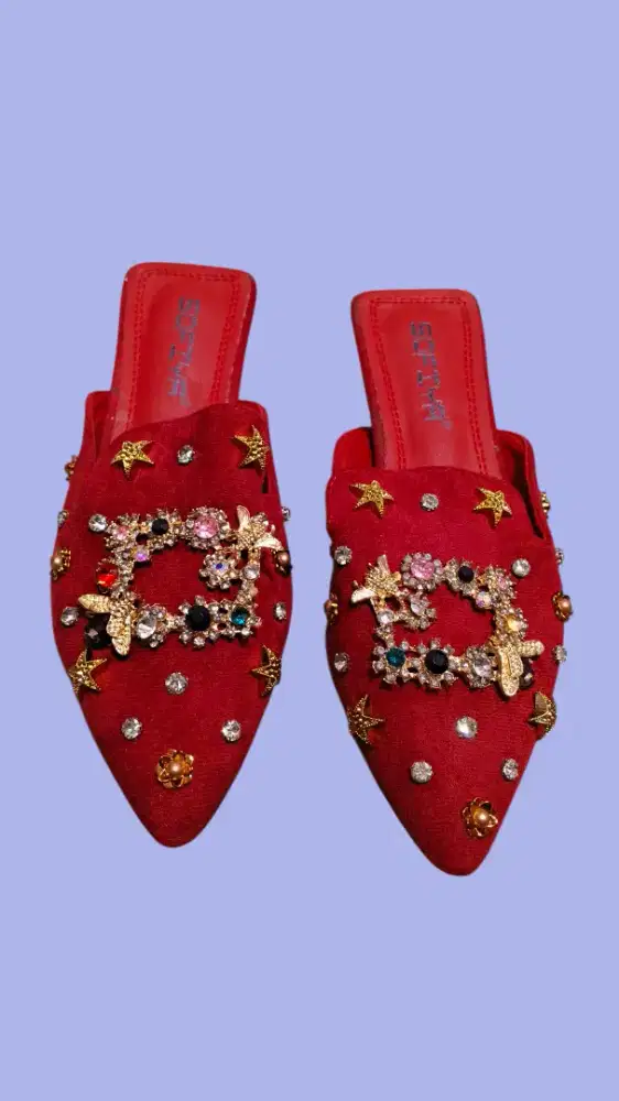 Sandal teplek wanita