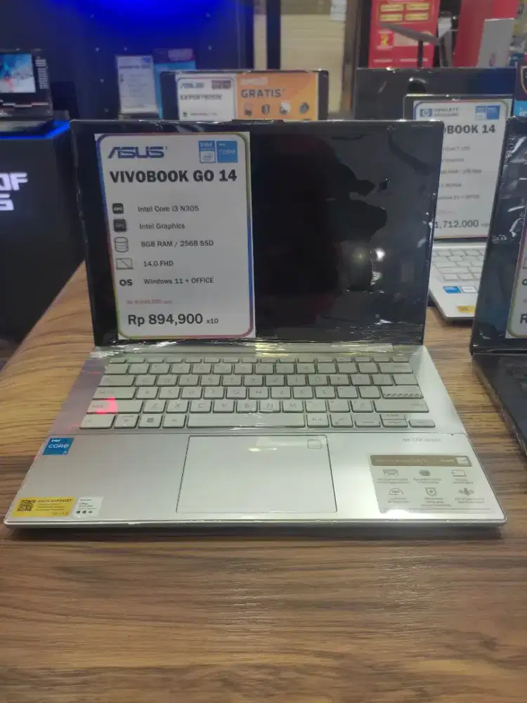 Asus vivobook go14 ram 8gb/526