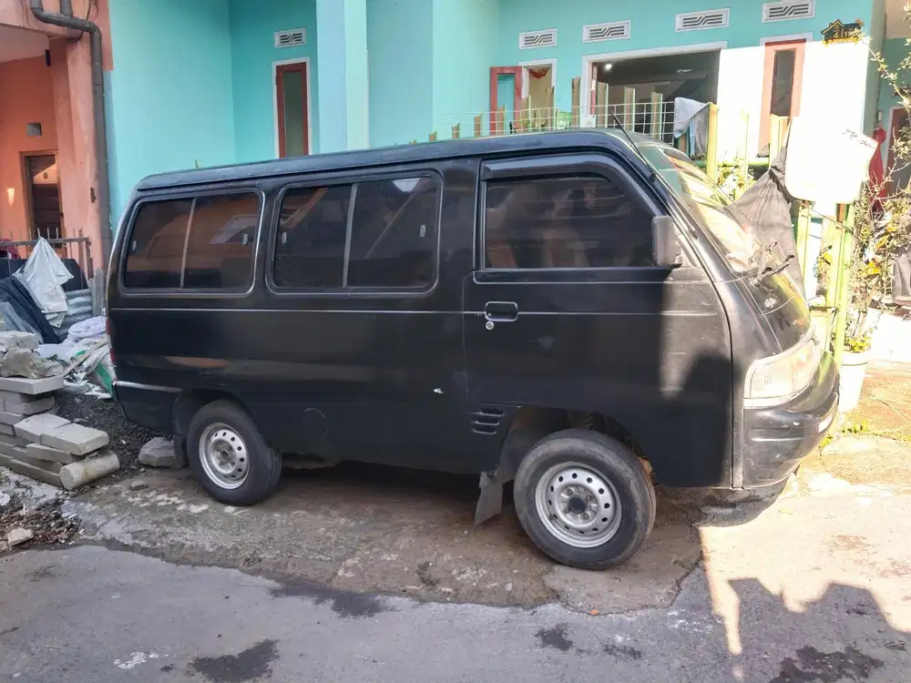 Suzuki Futura 1993 Bensin