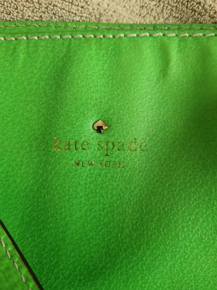 Tas wanita merk KATE SPADE made in New York