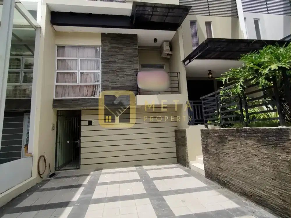 DIJUAL RUMAH 2.5 LANTAI BELLAVISTA RESIDENCE - BATAM CENTRE