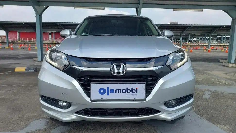 DP MURAH Honda HR-V 1.8 Prestige Bensin-AT 2015 Abu CVBBD